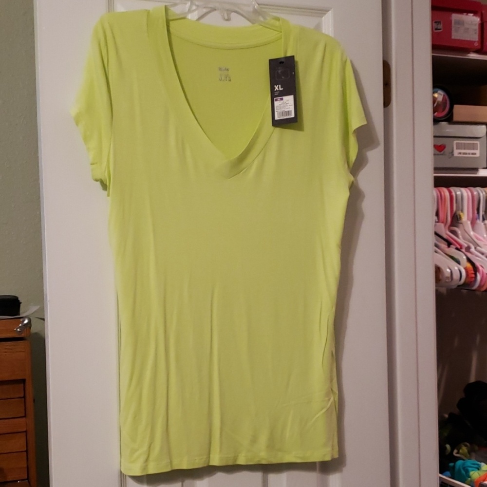 Lime stretchy t shirt